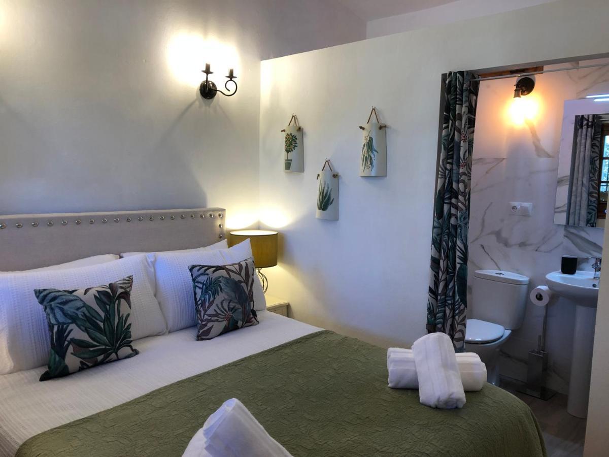 Casa La Alegria 37 Bed & Breakfast Villanueva de Tapia Dış mekan fotoğraf