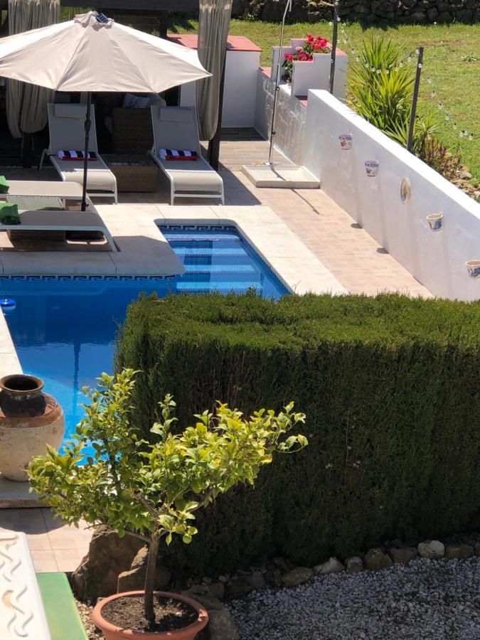 Casa La Alegria 37 Bed & Breakfast Villanueva de Tapia Dış mekan fotoğraf